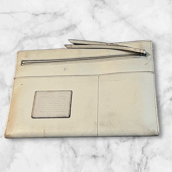 Coach Wristlets Clutch White Leather - Picture 8 of 8